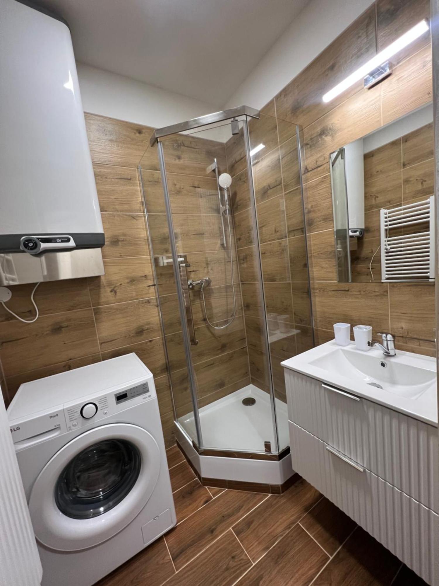 Apartman V Centru Trutnova Buitenkant foto